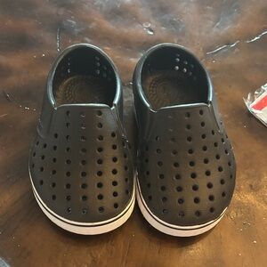 Native Kids Black Water Shoes